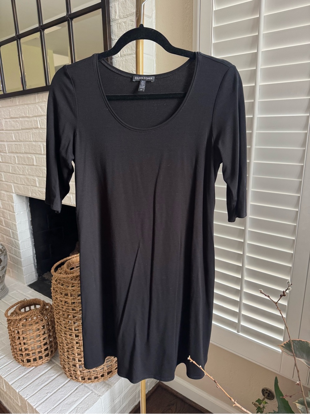 Eileen Fisher fine stretch jersey scoop neck tunic top